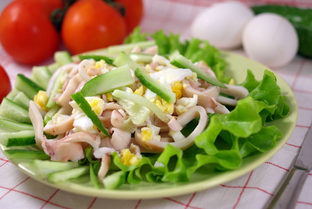 Salad nga adunay nukos